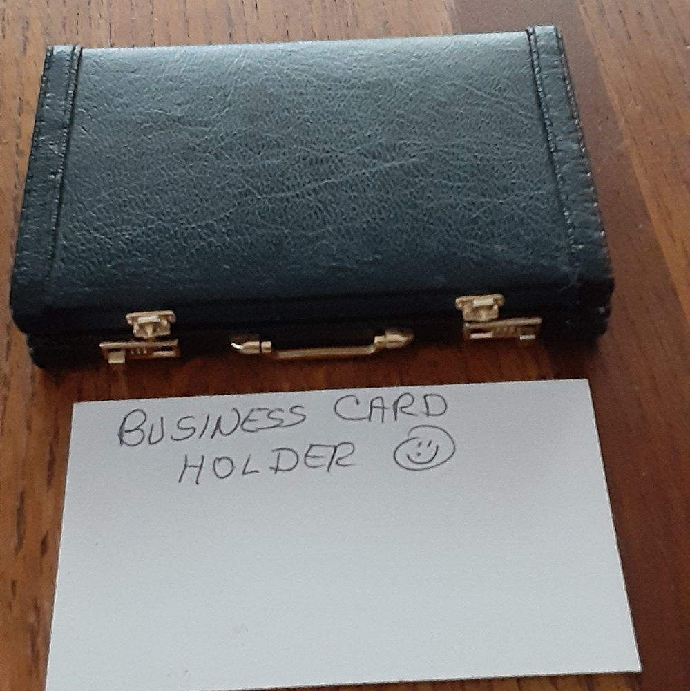 Business card holder